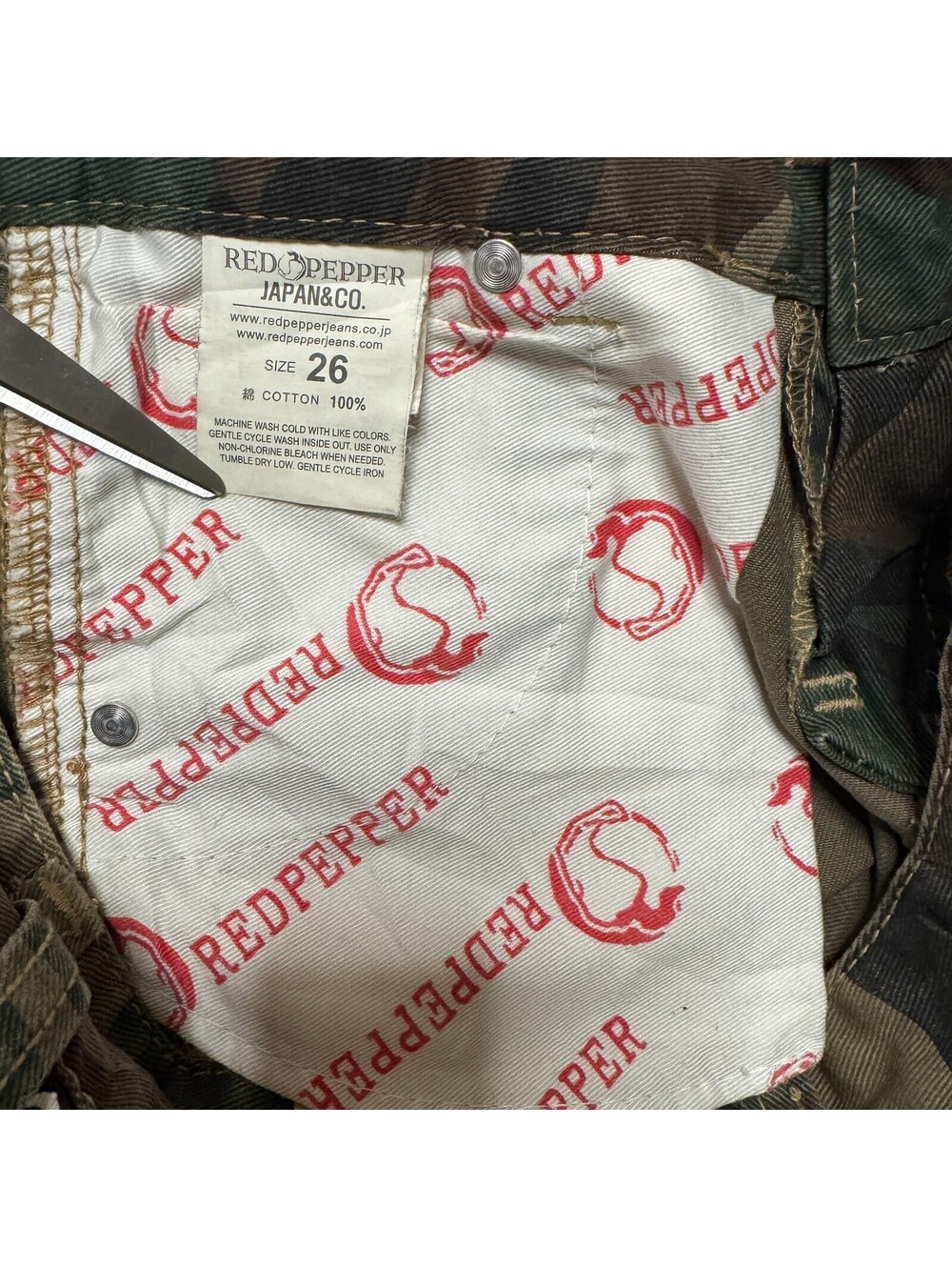 Rare Vintage Red Pepper Denim Camo Skirt Archive Gold Tag Sz 26 Y2K Embroidered - Picture 7 of 11